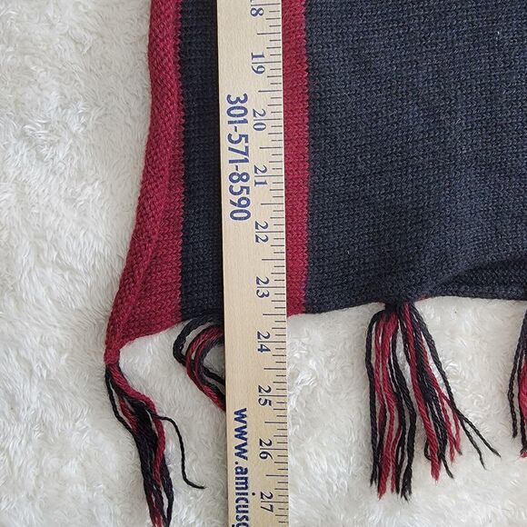 Invisible World 100%‎ Alpaca Handwoven In Bolivia Black Red Fringed Poncho READ - Picture 10 of 16